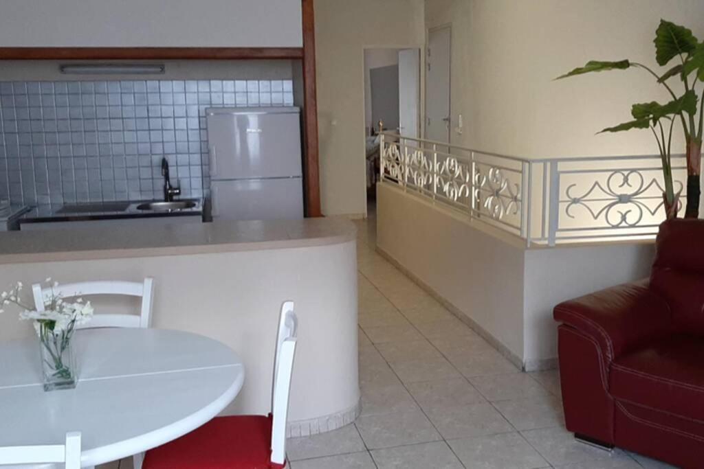 Maison De Village 60M2 Pratique Et Confortable La Palme المظهر الخارجي الصورة