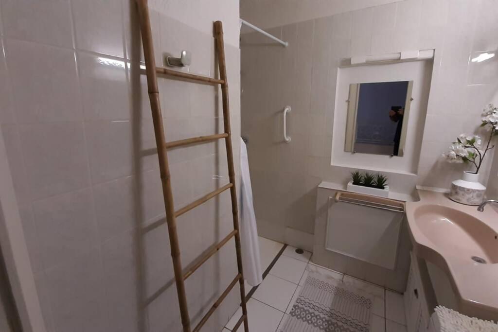 Maison De Village 60M2 Pratique Et Confortable La Palme المظهر الخارجي الصورة